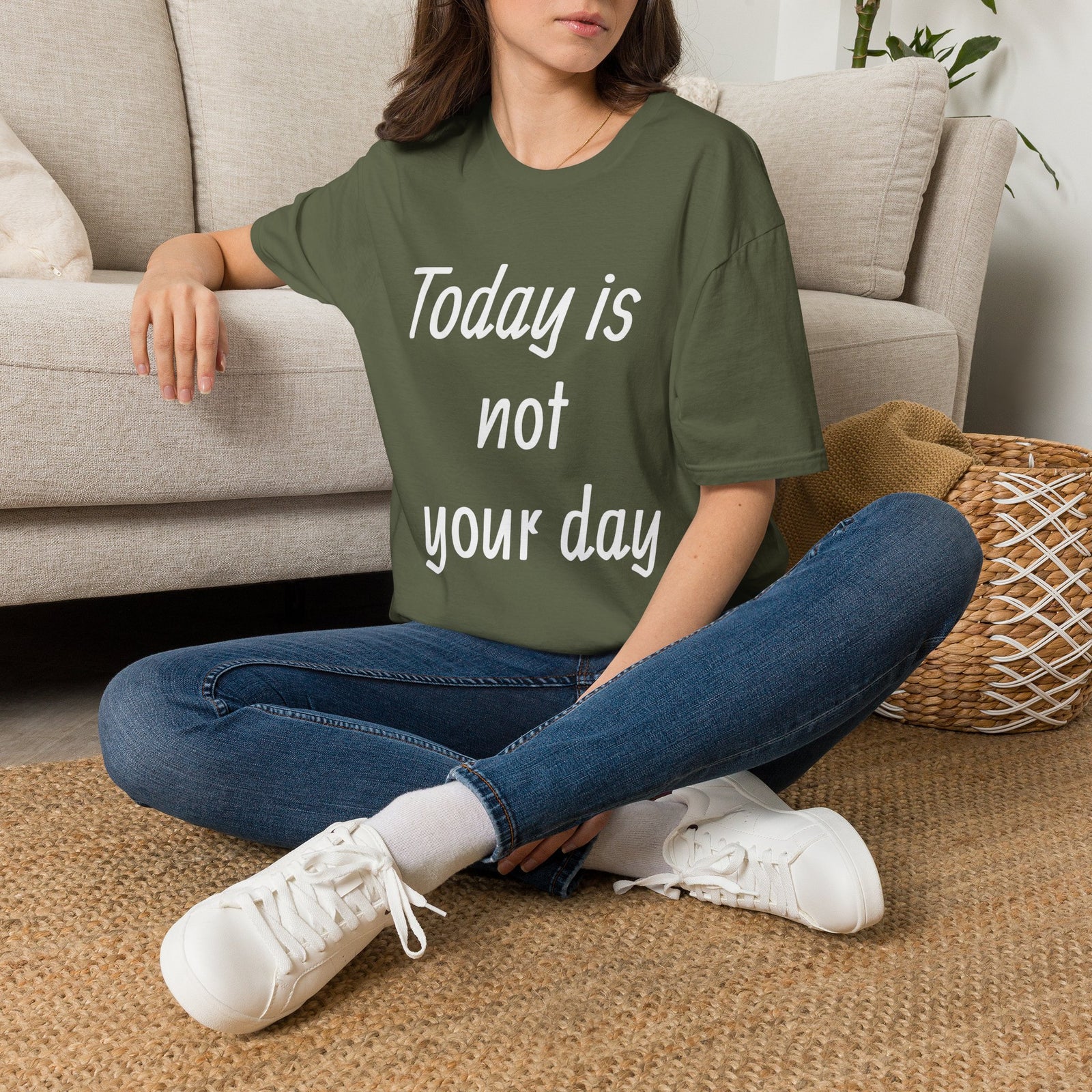 White Minimalist T‑Shirt — Everyday Casual Tee