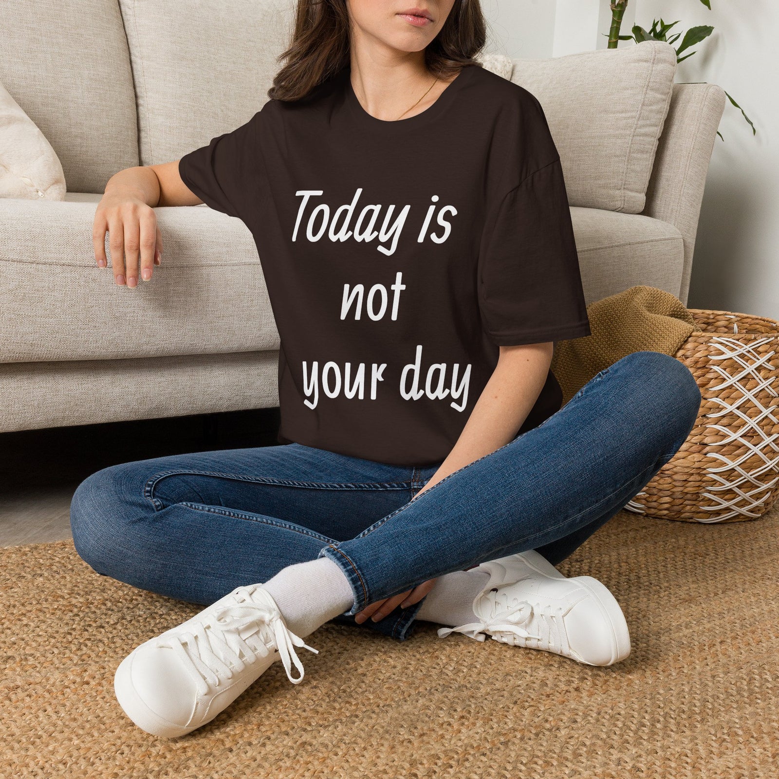 White Minimalist T‑Shirt — Everyday Casual Tee