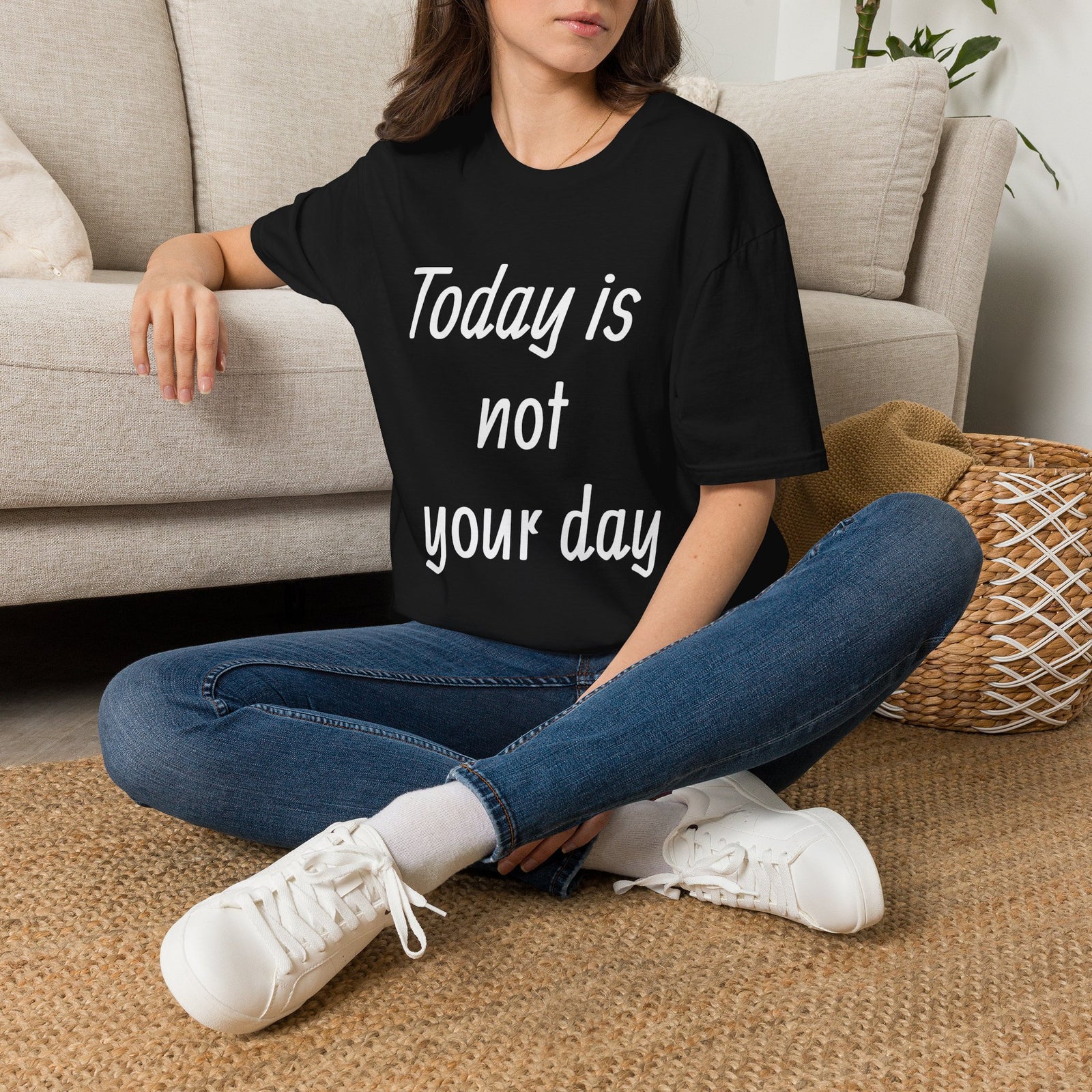 White Minimalist T‑Shirt — Everyday Casual Tee