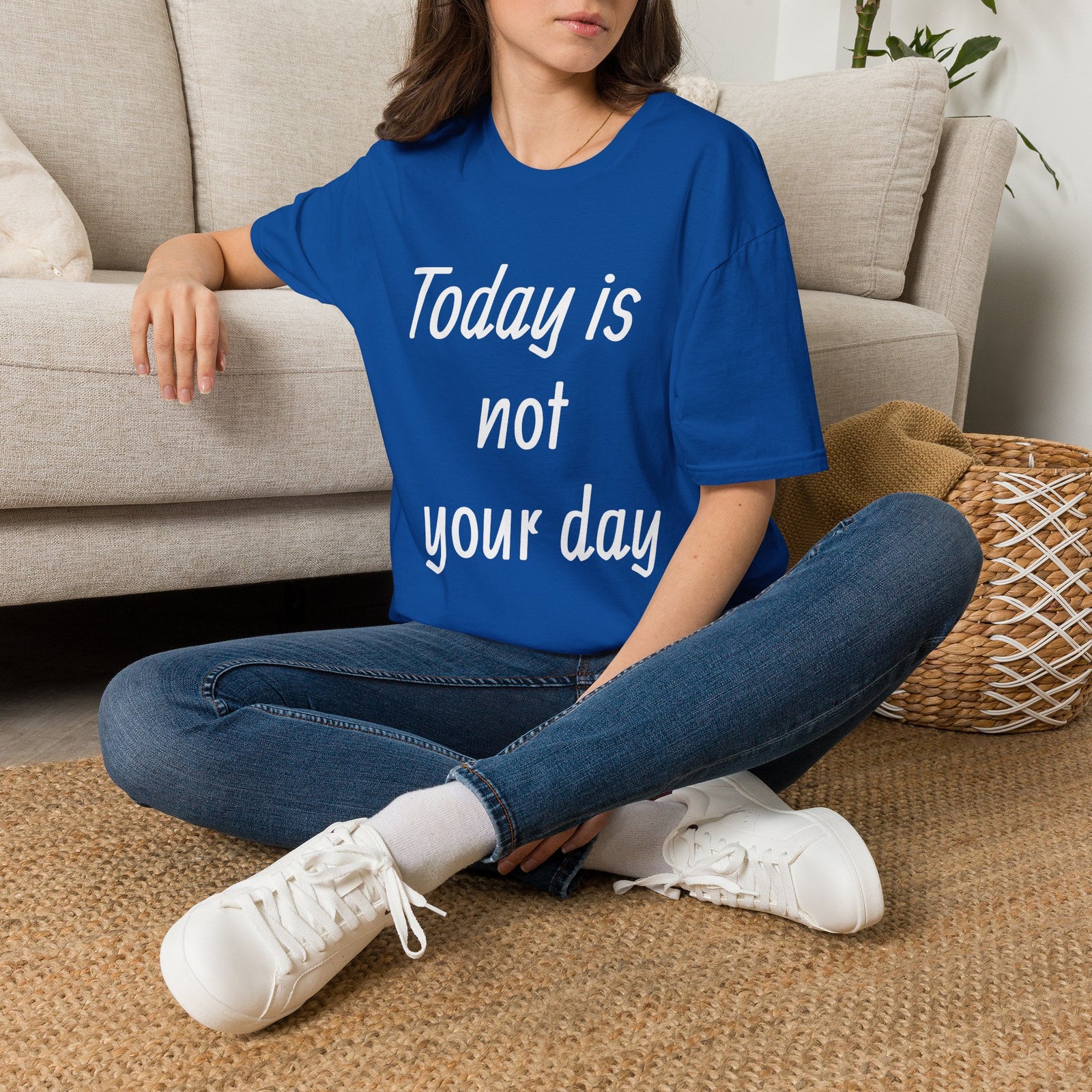 White Minimalist T‑Shirt — Everyday Casual Tee